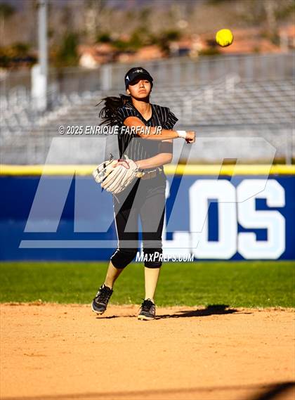 Thumbnail 1 in Northview vs. Los Osos (Sarah Cruz Memorial Tournament) photogallery.