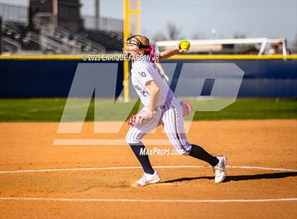 Thumbnail 2 in Northview vs. Los Osos (Sarah Cruz Memorial Tournament) photogallery.