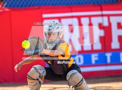 Thumbnail 3 in Los Alamitos vs. Foothill photogallery.