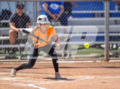 Thumbnail 1 in Los Alamitos vs. Foothill photogallery.