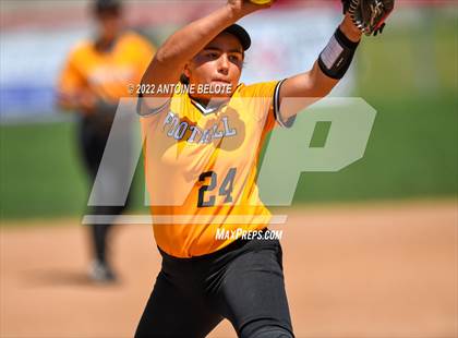 Thumbnail 1 in Los Alamitos vs. Foothill photogallery.