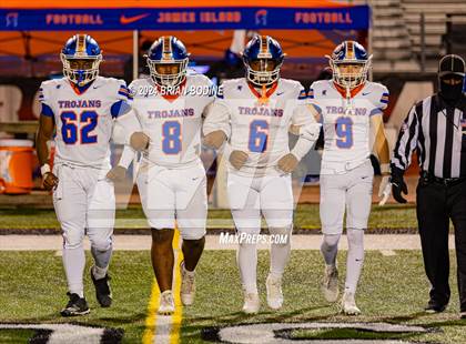 Thumbnail 1 in James Island vs Carolina Forest (SCHSL 5A-D1 Round 2) photogallery.
