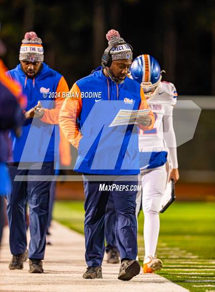 Thumbnail 2 in James Island vs Carolina Forest (SCHSL 5A-D1 Round 2) photogallery.