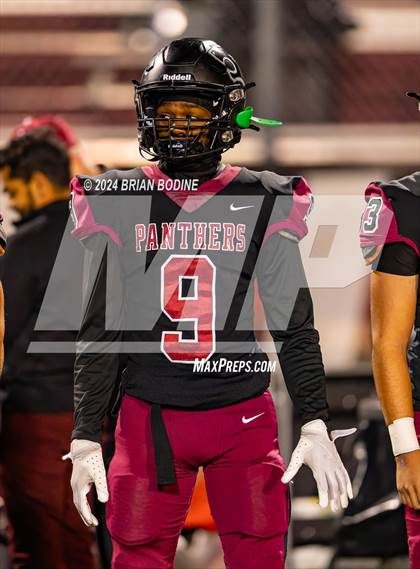 Thumbnail 2 in James Island vs Carolina Forest (SCHSL 5A-D1 Round 2) photogallery.