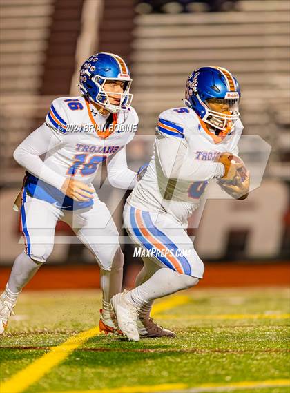 Thumbnail 3 in James Island vs Carolina Forest (SCHSL 5A-D1 Round 2) photogallery.