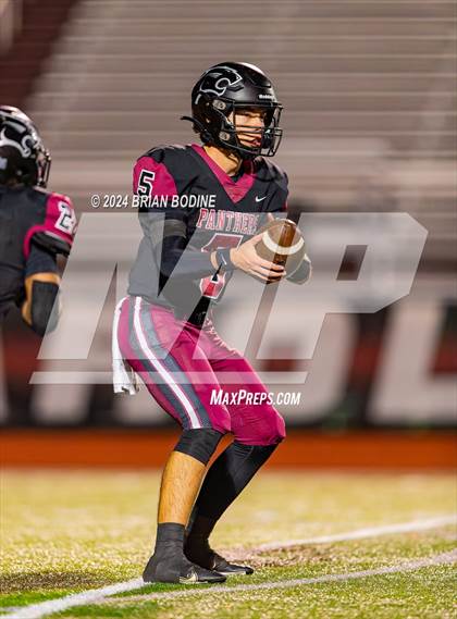 Thumbnail 3 in James Island vs Carolina Forest (SCHSL 5A-D1 Round 2) photogallery.