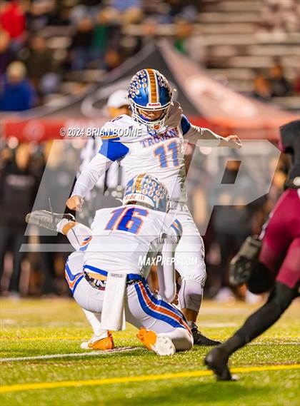 Thumbnail 3 in James Island vs Carolina Forest (SCHSL 5A-D1 Round 2) photogallery.