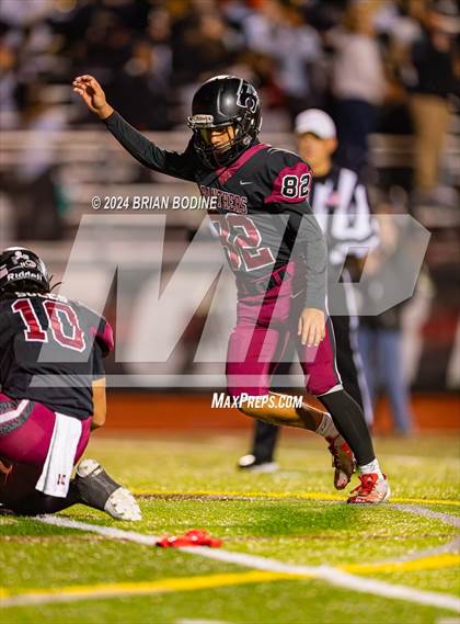 Thumbnail 1 in James Island vs Carolina Forest (SCHSL 5A-D1 Round 2) photogallery.