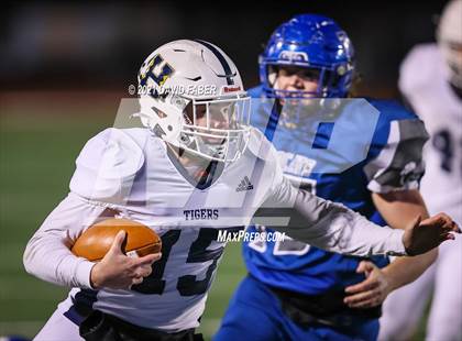 Thumbnail 1 in Hollidaysburg vs. Central Mountain photogallery.