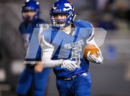 Thumbnail 1 in Hollidaysburg vs. Central Mountain photogallery.