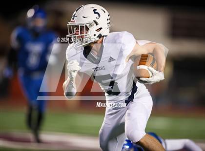 Thumbnail 1 in Hollidaysburg vs. Central Mountain photogallery.