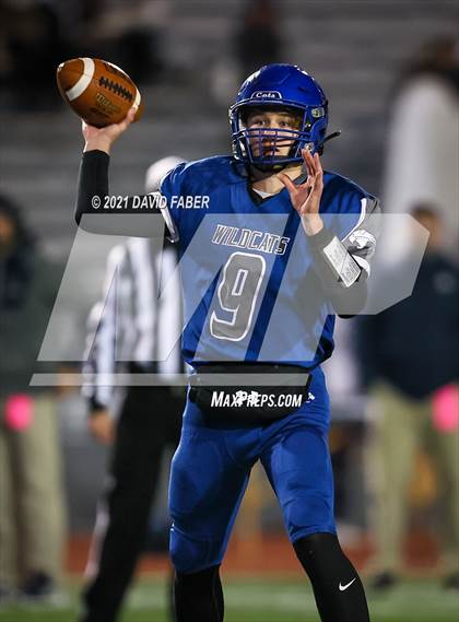 Thumbnail 2 in Hollidaysburg vs. Central Mountain photogallery.