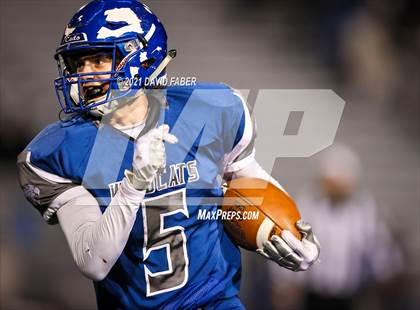 Thumbnail 3 in Hollidaysburg vs. Central Mountain photogallery.