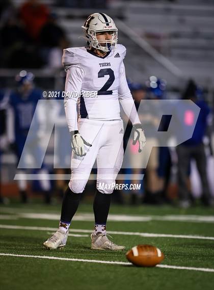 Thumbnail 2 in Hollidaysburg vs. Central Mountain photogallery.