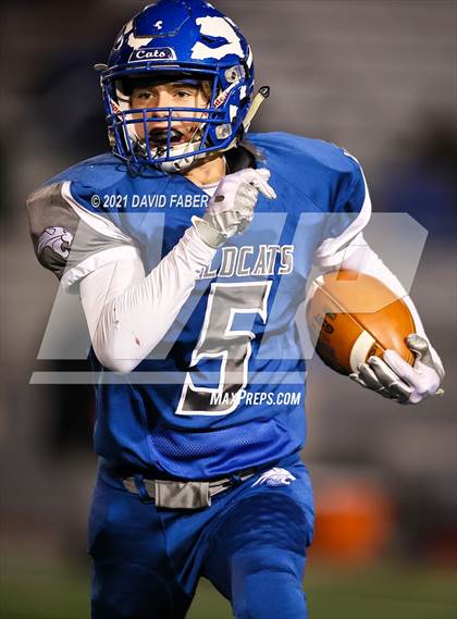 Thumbnail 2 in Hollidaysburg vs. Central Mountain photogallery.