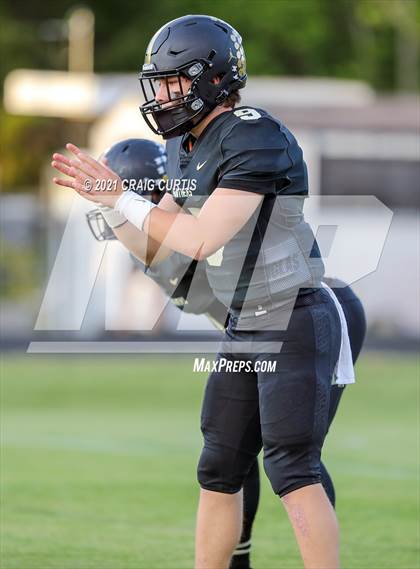 Thumbnail 2 in Hickory Ridge @ Providence (NCHSAA 4A First Round Playoff) photogallery.