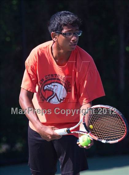 Thumbnail 3 in NYSPHSAA Boys Tennis Championships (Round 2) photogallery.