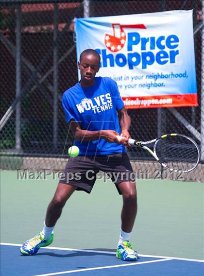 Thumbnail 1 in NYSPHSAA Boys Tennis Championships (Round 2) photogallery.