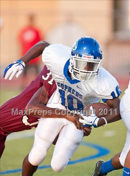 Thumbnail 1 in Grand Prairie @ Lewisville photogallery.