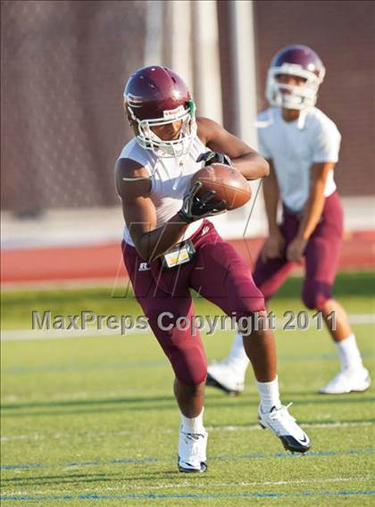Thumbnail 3 in Grand Prairie @ Lewisville photogallery.