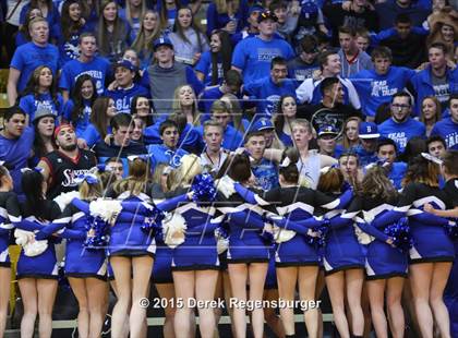 Thumbnail 3 in Broomfield vs Thunder Ridge (CHSAA 5A Final) photogallery.