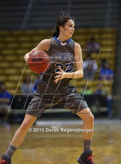 Thumbnail 3 in Broomfield vs Thunder Ridge (CHSAA 5A Final) photogallery.