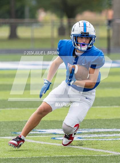 Thumbnail 3 in North Central @ Hamilton Southeastern photogallery.
