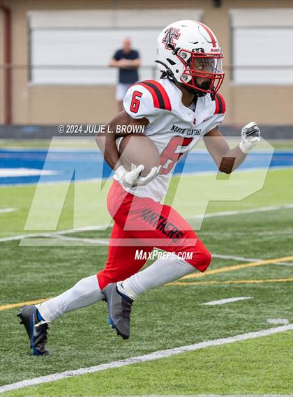 Thumbnail 3 in North Central @ Hamilton Southeastern photogallery.