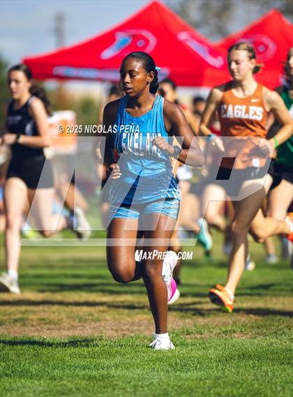 Thumbnail 1 in St. Pius Super Cinco Meet photogallery.