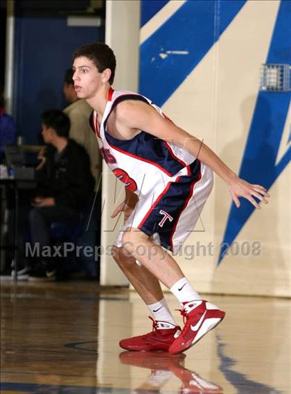 Thumbnail 2 in El Modena vs. Tesoro (O.C. North-South Challenge) photogallery.