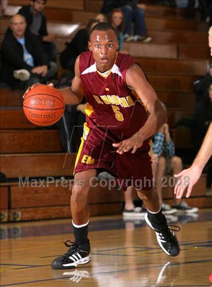 Thumbnail 2 in El Modena vs. Tesoro (O.C. North-South Challenge) photogallery.