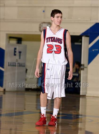 Thumbnail 1 in El Modena vs. Tesoro (O.C. North-South Challenge) photogallery.