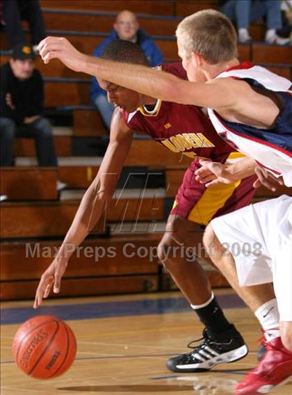 Thumbnail 3 in El Modena vs. Tesoro (O.C. North-South Challenge) photogallery.