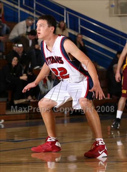 Thumbnail 3 in El Modena vs. Tesoro (O.C. North-South Challenge) photogallery.