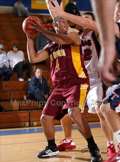 Thumbnail 1 in El Modena vs. Tesoro (O.C. North-South Challenge) photogallery.
