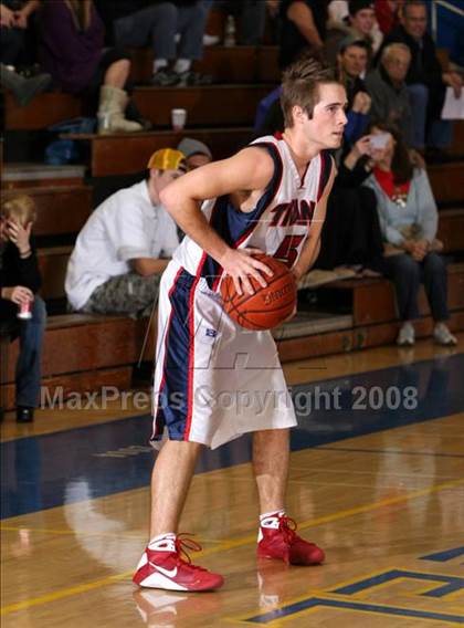 Thumbnail 1 in El Modena vs. Tesoro (O.C. North-South Challenge) photogallery.