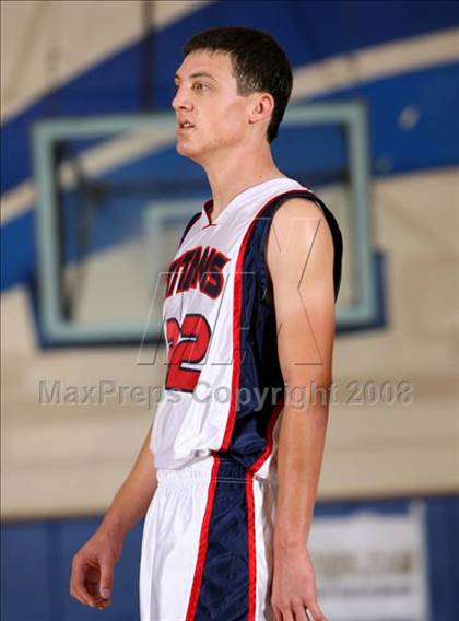 Thumbnail 2 in El Modena vs. Tesoro (O.C. North-South Challenge) photogallery.