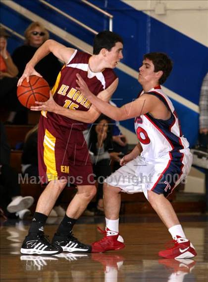 Thumbnail 1 in El Modena vs. Tesoro (O.C. North-South Challenge) photogallery.