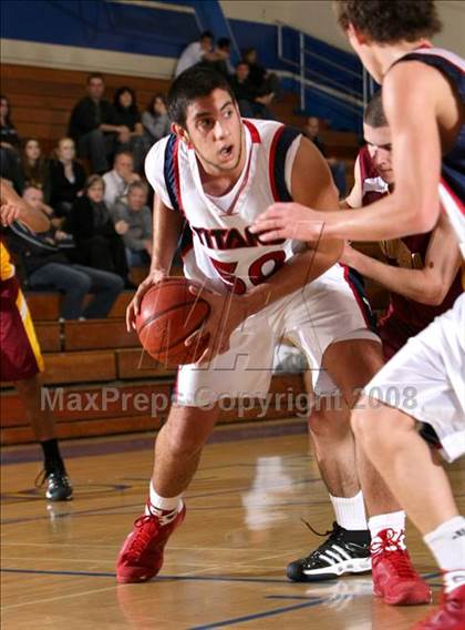 Thumbnail 2 in El Modena vs. Tesoro (O.C. North-South Challenge) photogallery.