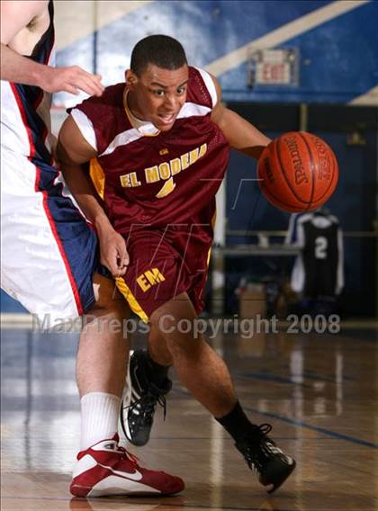 Thumbnail 2 in El Modena vs. Tesoro (O.C. North-South Challenge) photogallery.