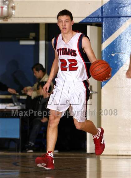 Thumbnail 1 in El Modena vs. Tesoro (O.C. North-South Challenge) photogallery.