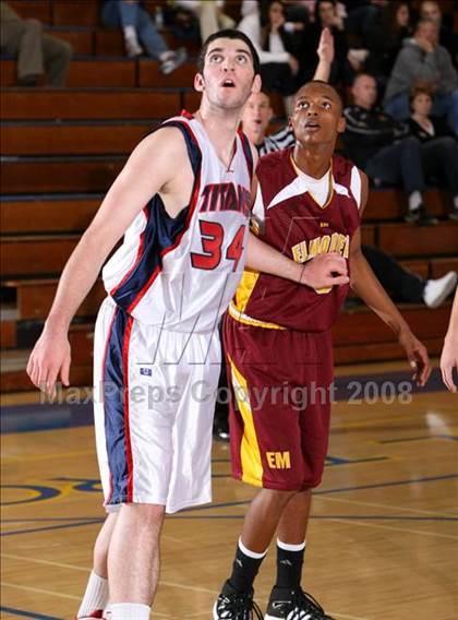 Thumbnail 1 in El Modena vs. Tesoro (O.C. North-South Challenge) photogallery.