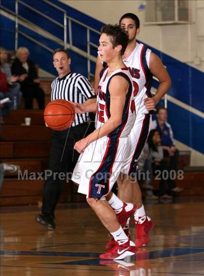 Thumbnail 3 in El Modena vs. Tesoro (O.C. North-South Challenge) photogallery.