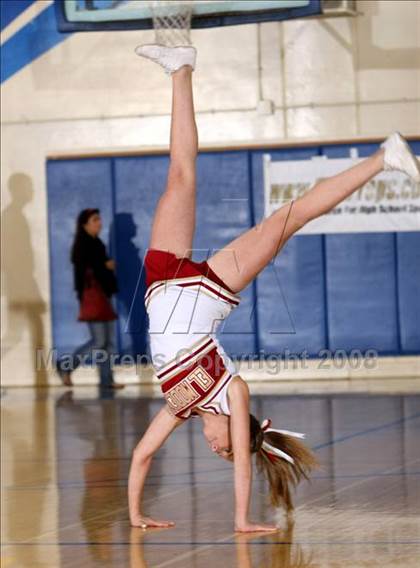 Thumbnail 2 in El Modena vs. Tesoro (O.C. North-South Challenge) photogallery.