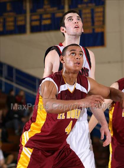 Thumbnail 3 in El Modena vs. Tesoro (O.C. North-South Challenge) photogallery.