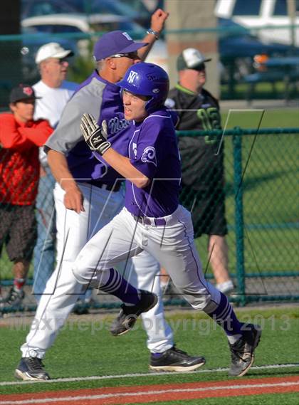 Thumbnail 3 in Timberline vs. North Thurston photogallery.