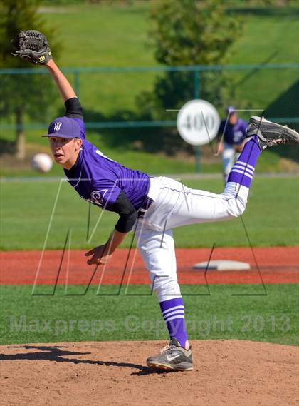 Thumbnail 2 in Timberline vs. North Thurston photogallery.