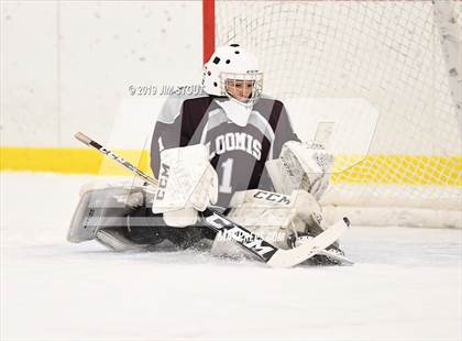 Thumbnail 3 in Kent @ Loomis Chaffee photogallery.