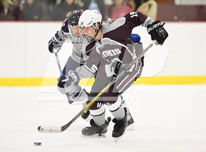Thumbnail 3 in Kent @ Loomis Chaffee photogallery.