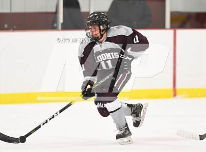 Thumbnail 3 in Kent @ Loomis Chaffee photogallery.